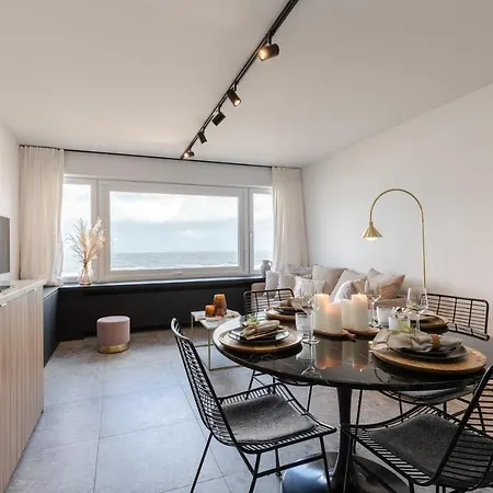 Διαμέρισμα Modern Design Flat With A Stunning View Over Ostend Beach